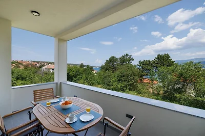 Geräumiges Haus mit privater Terrasse am Meer