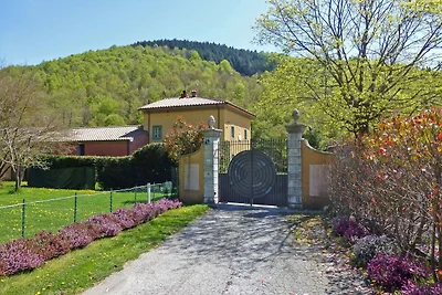 Deliziosa villa con sauna a Pistoia