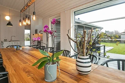 14 Personen Ferienhaus in Væggerløse