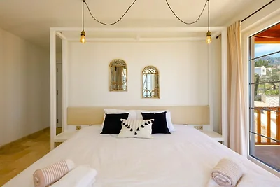 Villa in Kalkan mit Schwimmbecken