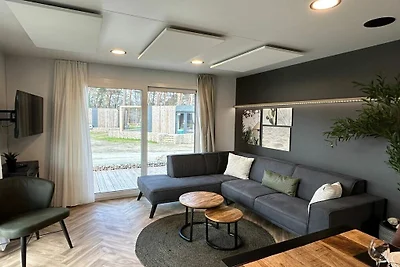 Ferienhaus in Mol mit Terrasse und Wifi