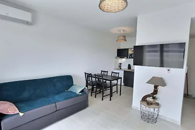 Modernes Apartment 450 m vom Strand entfernt