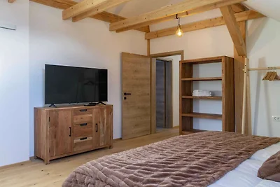 Mountain View Villa with Sauna and Hot-Tub - ...