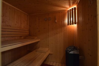 Modernes Ferienhaus in Jehonville mit Sauna