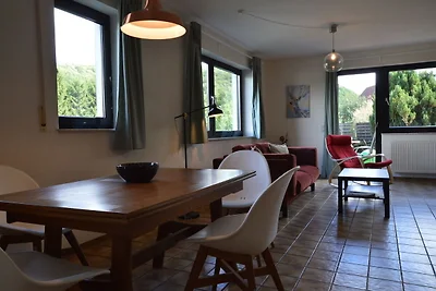 Moderna casa vacanze a Eifel con sauna