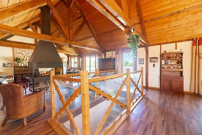 Malerisches Ferienhaus in Ferce nahe Lake...