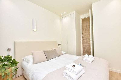 Appartement spacieux -3BR/8P- Moulin Rouge