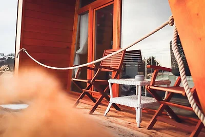 Rustic Refuge Glamping with Hot-Tub and Sauna...