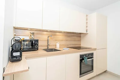 Moderne 1-Zimmer-Wohnung, 2 Terrassen, Parkpl...