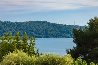 Villa in Pomer mit Schwimmbecken
