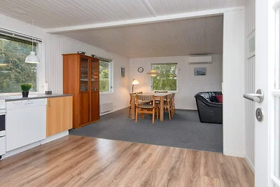 6 Personen Ferienhaus in Juelsminde-By Traum