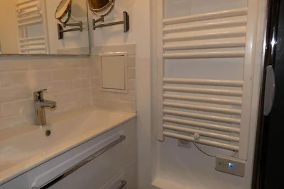 Residenz Lauziere Dessous für 5 Personen