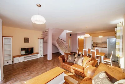 Geräumiges Ferienhaus mit großer Terrasse, 2 ...
