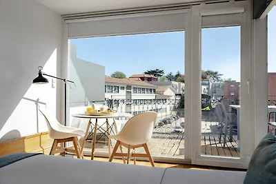 Huisdiervriendelijk apt aan de rivier in...