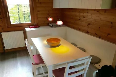 Besonderes Blockhaus am Waldrand