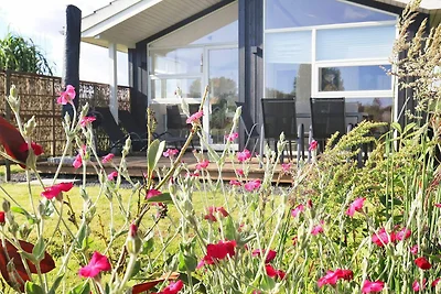 4 Sterne Ferienhaus in Væggerløse-By Traum
