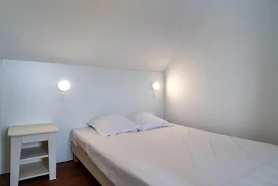 Vakantiehuis met verwarmd zwembad en uitzicht...