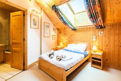 Große, sonnige Wohnung nur wenige Schritte vo...