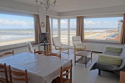 Wohnung in Nieuwpoort mit Blick auf das Meer