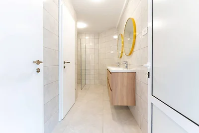 Luxury Living at Horizon Retreat - Three Bedr...