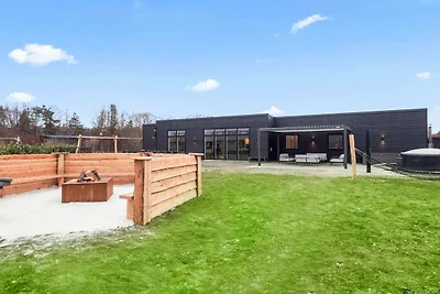 14 Personen Ferienhaus in Glesborg