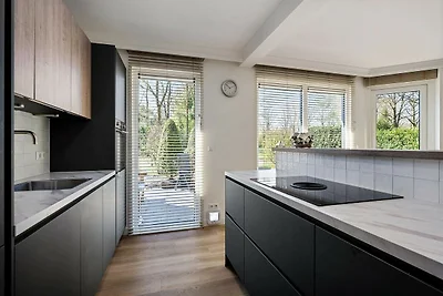 Luxuriöses Ferienhaus mitten in der Natur