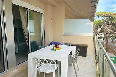 Di Betta South Sea Apartment