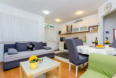 Apartments Captain - Superior One Bedroom Apa...