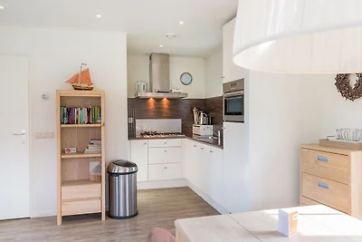 Luxuriöses Ferienhaus mit 2 Bädern, 1,5 km vo...