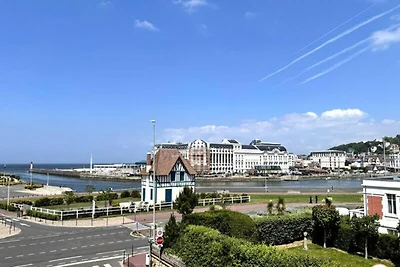 Villa a Deauville con Vista Mare