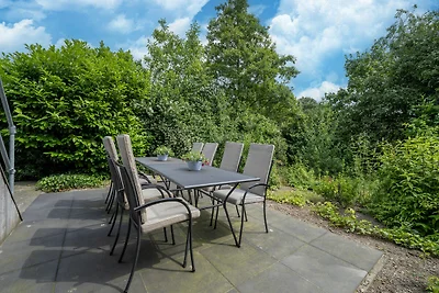 Ferienhaus mit Blick auf die Reitschule