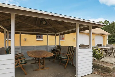 16 Personen Ferienhaus in Nykøbing M