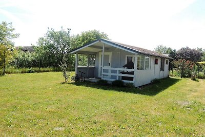 Hübscher Bungalow in Wrzosowo mit Garten-ehem...