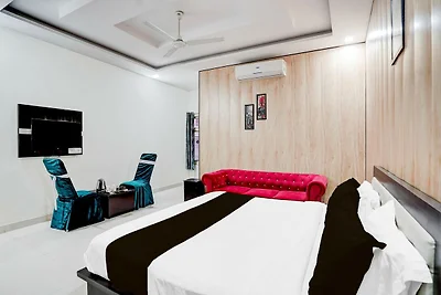 Soggiorni moderni a Faizabad Road Lucknow