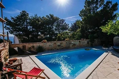 Rustical Villa VERDE with pool