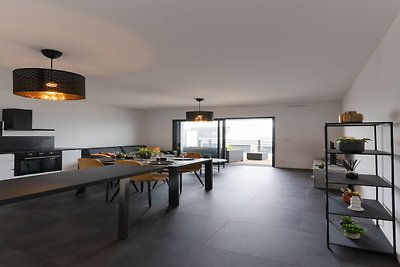 Prachtig luxe 2-kamerappartement met zeezicht