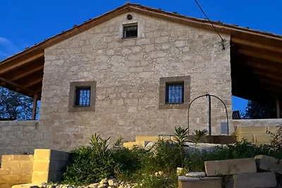 Casa vacanze in cima alla collina con vista...