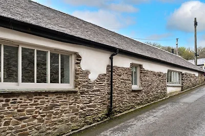 Ferienhaus im Dorf mit Meerblick