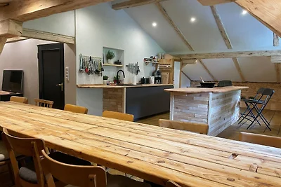 Geräumiges Ferienhaus in Mayrhofen mit Hottub