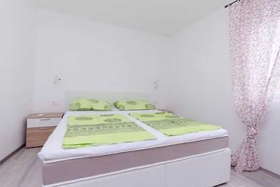 Apartments and Room Ljubica i Branko - Two be...