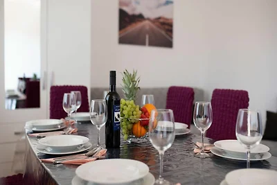 Apartment Zora in Seline am Meer, Kiesstrand