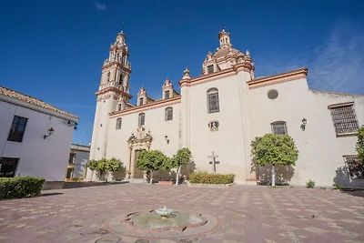 Wohnung in Peñaflor mit charmantem Patio