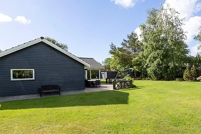 12 Personen Ferienhaus in Hals-By Traum