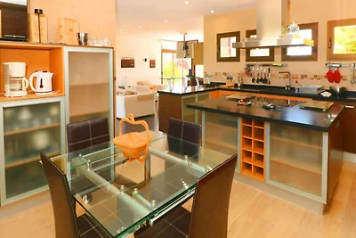 Villa in Campos mit Pool und Whirlpool