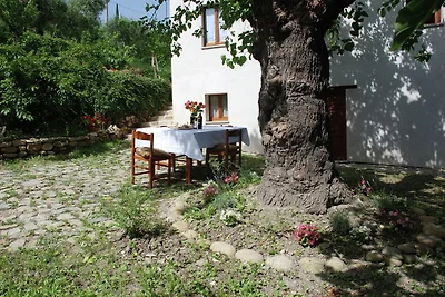 Caratteristico casale a Barchi (Marche)