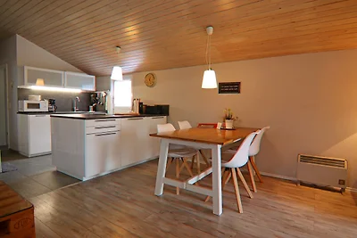 Einladendes Ferienhaus in Huenning