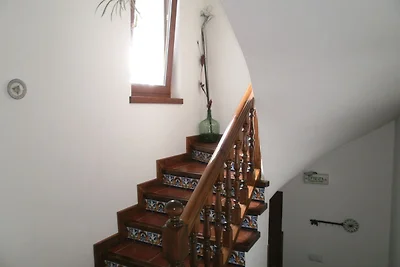 Placido palazzo a Cangas de Onís con giardino