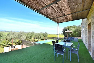 Haus in Maria de la Salut mit Pool