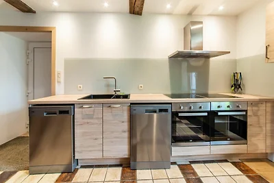 Piacevole casa vacanze con barbeque a Hotton