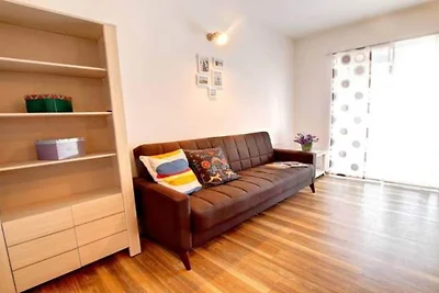 Stylish Retreat with BBQ and Modern Amenities...